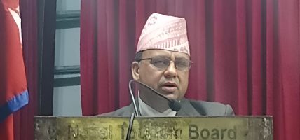 नेपालको मौलिक सभ्यतालाई पुनर्जागरण गर्न गुरुकुल लाग्नुपर्छ : मन्त्री पाण्डे