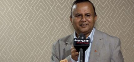 माओवादीको १० वर्षे हिंसाको राजनीतिको नेपालमा काम गर्ने वातावरण बनेन् स् शंकर पोखरेल